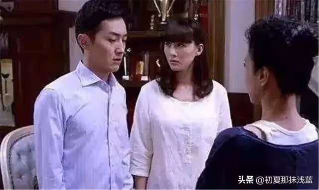 房子是我和老公一人出一半買的,平常婆婆也跟我們住一起。最近我媽生病「我接她來住我家」好親自照顧!結果才第3天「我老公就嫌棄我媽有老人味」要她回老家,於...