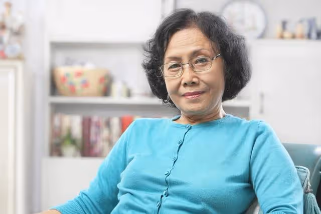 住在兒子家幫忙帶孩16年！孫子一考上大學「媳婦就趕我走」我們5年沒見　孫子要結婚「兒子媳婦卻突然上門了」