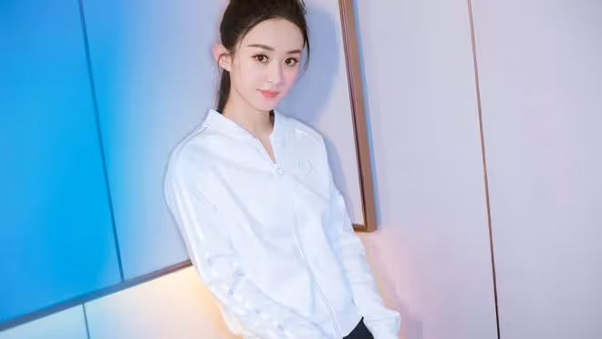 趙麗穎背上的「包袱」火了，網友：這才是真演員！