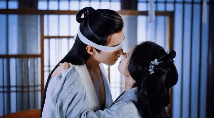 片約不斷,卻演啥毀啥,《花間令》這個敗筆演員令人看著難受