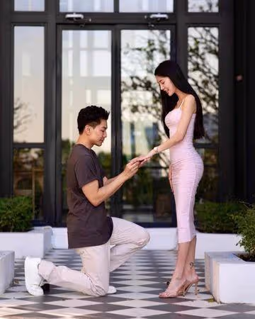 「孔子第76代孫」孔令奇求婚成功！　4克拉巨鑽套牢：再次相信愛情