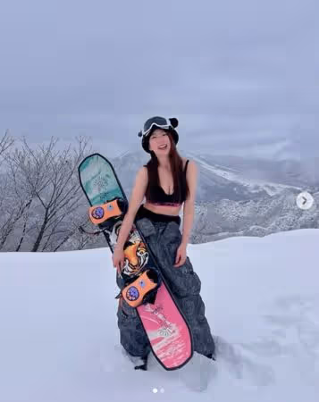 郭書瑤貼性感滑雪照問「好看嗎？」 萬人朝聖按贊
