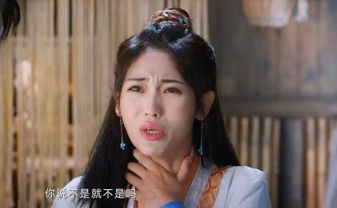 《烈焰》心月葵奪走親爹的預言之眼,男女通吃,愛孔雀又愛上黑瓏