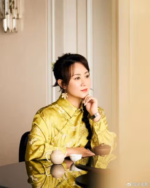百億票房第一女演員馬麗,折扣區買衣服?