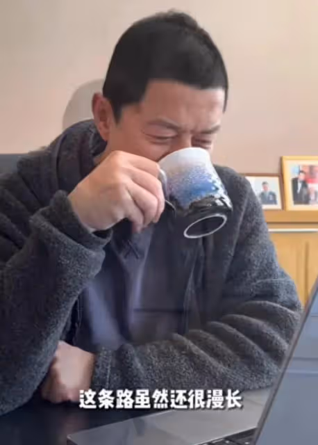 亞鵬負債纍纍卻活得像土豪?視頻中的細節讓人咋舌!