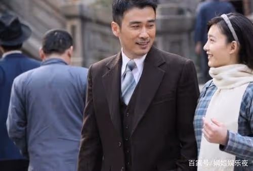 他是北影學霸,出道多年從不拍愛情片,與妻子相愛20年恩愛如初