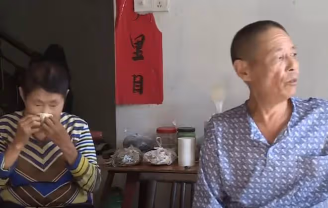結婚4年無兒無女，高齡妻子懷孕，丈夫逼迫她打胎離婚