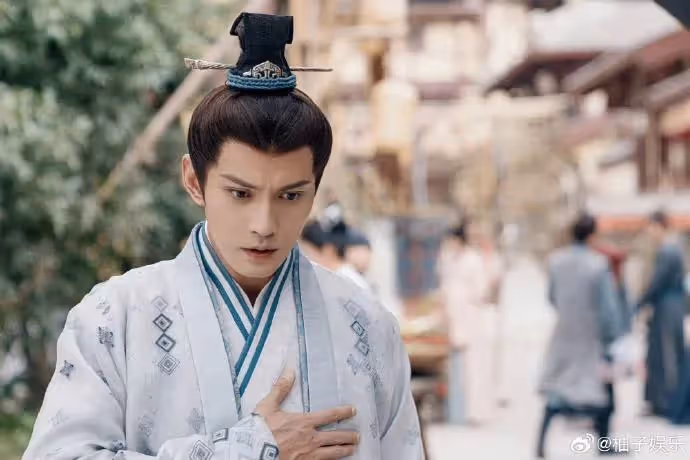 新戲還在熱播中!戲劇男神拋震撼彈「告別演員崗位」 沉痛發聲「給大家添麻煩」全網錯愕