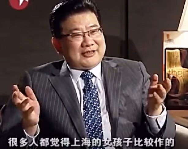 任達華為何69歲還在拼，全部家產給小12歲嬌妻，揭秘超模琦琦