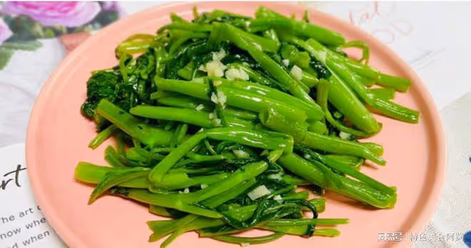 脂肪肝患者吃這6道菜，補充足量膽鹼，加快肝臟代謝，減輕脂肪肝