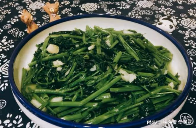 脂肪肝患者吃這6道菜，補充足量膽鹼，加快肝臟代謝，減輕脂肪肝