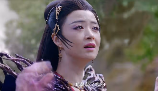 《烈焰》伏夕為何想殺白菜?為保護伍賡,意圖謀奪白菜的上古神力