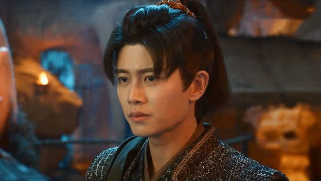 《烈焰》伏夕為何想殺白菜?為保護伍賡,意圖謀奪白菜的上古神力