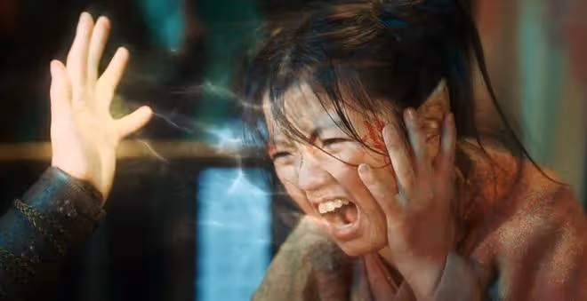 《烈焰》伍賡VS神王之子十刑,覺醒無色界神力,卻斷臂、失混沌火