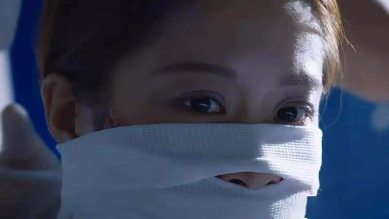 熱播新劇中遭毀容!TVB港姐小花特效妝逼真,近年因醜聞被冷待