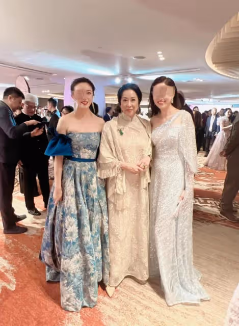 香港慈善晚宴:趙雅芝朱玲玲比美,霍啟山有風度,曾志偉惹爭議!
