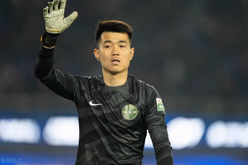 埃爾克森出征?李可等五人落選!伊萬率26人國足打新加坡