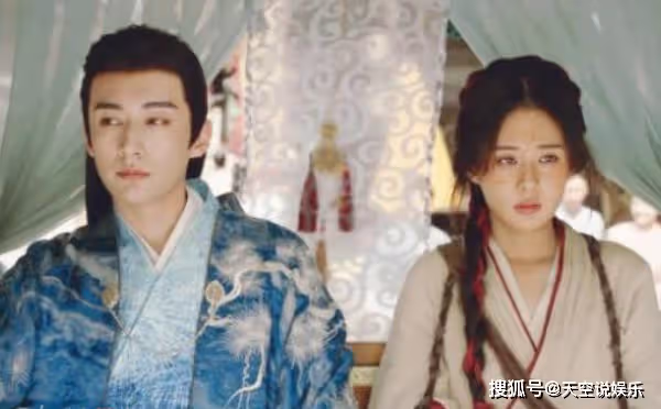 《花間令》熱播中！換臉、愛情、謀殺，這部劇究竟隱藏了多少秘密？