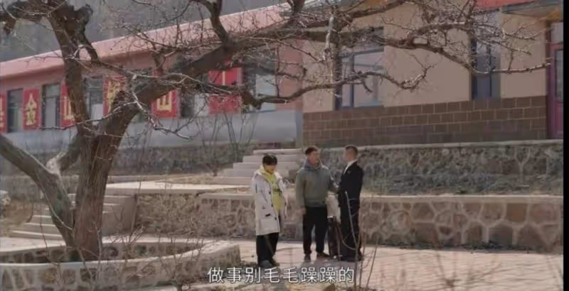今晚開播!30集東北風鄉村喜劇來襲,老戲骨坐鎮,喜劇天花板來了