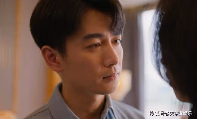 《小日子》一張照片,詐出了朱勁草的隱藏性格,顧茉莉早該逃了