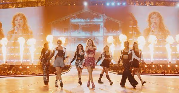 一票難求!泰勒絲現象級演唱會《The Eras Tour》上線 宛如親臨現場嗨起來