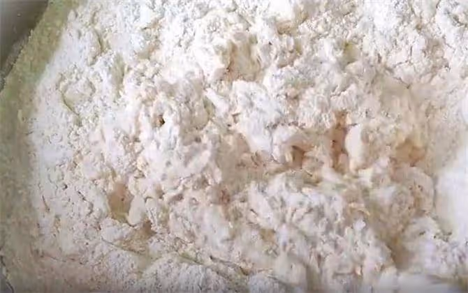 油餅這樣做柔軟又多層，一頓烙了20多張，全家老小直夸好吃
