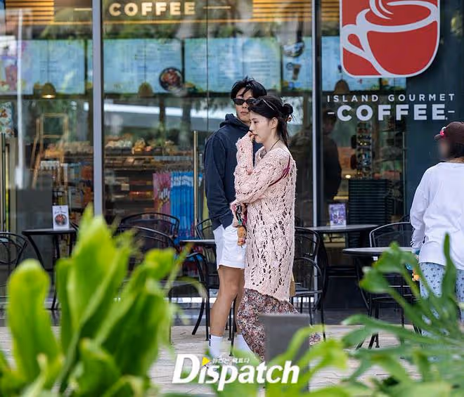 D社公開柳俊烈韓素希夏威夷約會照，曝光柳俊烈李惠利分手細節