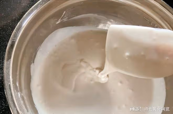 老媽做了半輩子的米糕！蓬鬆煊軟的秘訣全分享，無手揉一次成功~