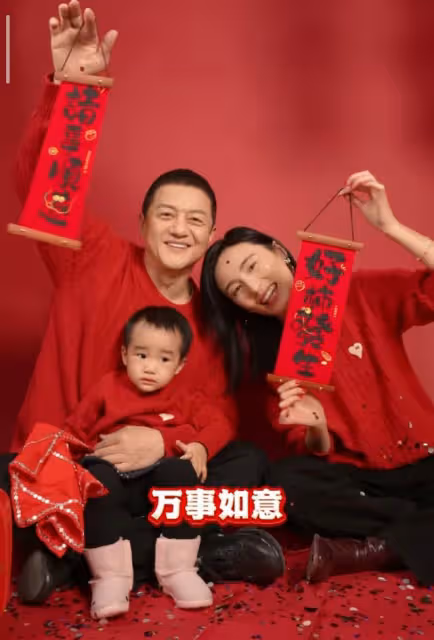 李亞鵬嬌妻獨自慶生引爭議,海哈金喜大方稱老公忙著掙錢還債