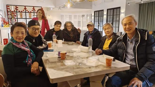 TVB演員陳狄克因病逝！享年76歲，突患肺炎去世，2月份露面氣色好