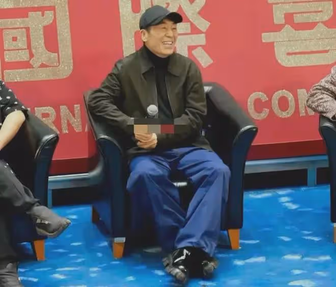 沈騰創辦喜劇節連趙本山都來了,賈玲卻沒捧場,背後原因引熱議