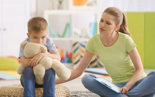 5歲以內的小孩，當出現這4種表現，說明他們已經被過度嬌慣了