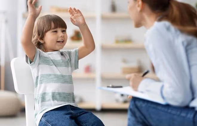 5歲以內的小孩，當出現這4種表現，說明他們已經被過度嬌慣了