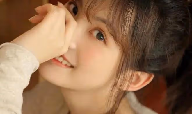 只有把你放在心尖上的女人，會這樣回覆你的微信