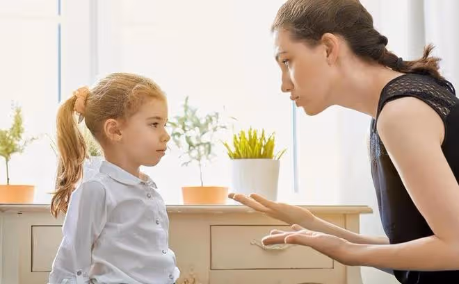 「孩子被吼卻從不記仇」的原因，令人心疼，趁孩子還小儘早挽回