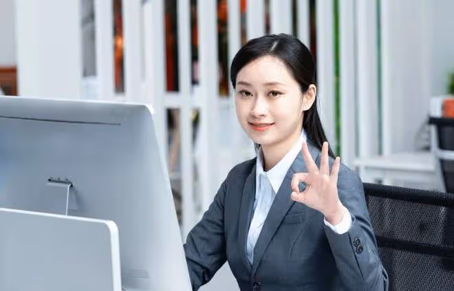 男人沒有動情,只是在「玩弄」你,才會有這3種表現