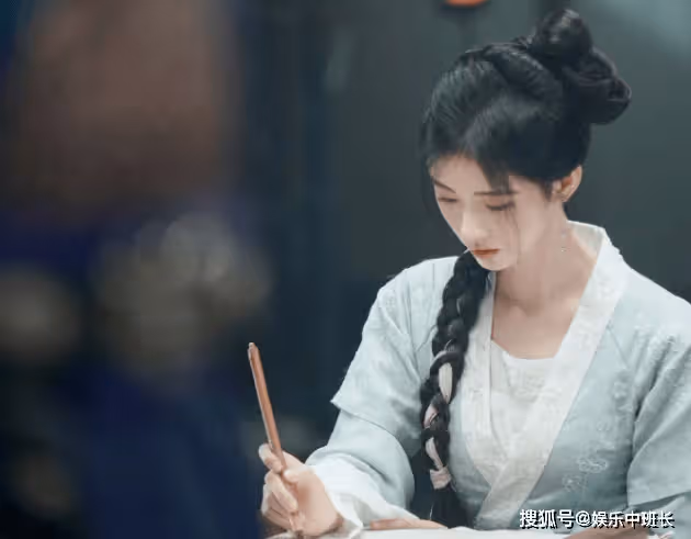 《花間令》楊採薇為什麼毀容?楊採薇最後死了嗎