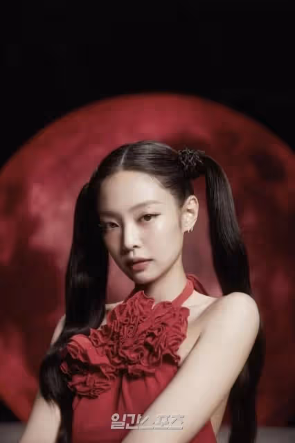 Jennie拒絕出演新綜藝，《404公寓》收視不佳，準備首張個人專輯