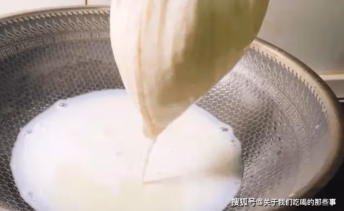 「豆腐腦」的家庭做法,秘制配方和步驟教給你,學會可以擺攤了