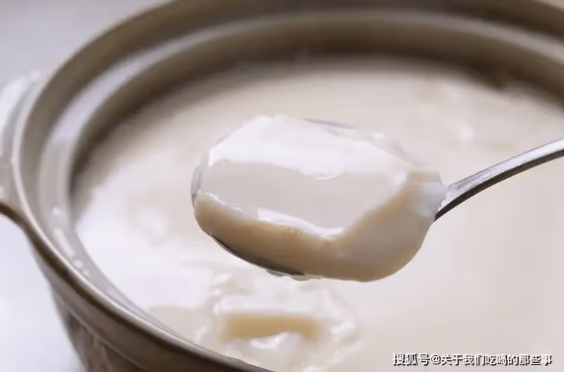 「豆腐腦」的家庭做法,秘制配方和步驟教給你,學會可以擺攤了
