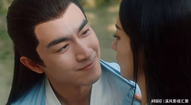 與鳳行：首播狂刷新紀錄，夢幻聯動楚喬傳，卻因濾鏡配音被噴慘？