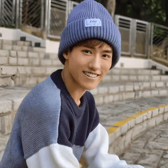 TVB男星文頌男患癌接受化療,頭髮眉毛掉光,陷經濟困難宣布退圈