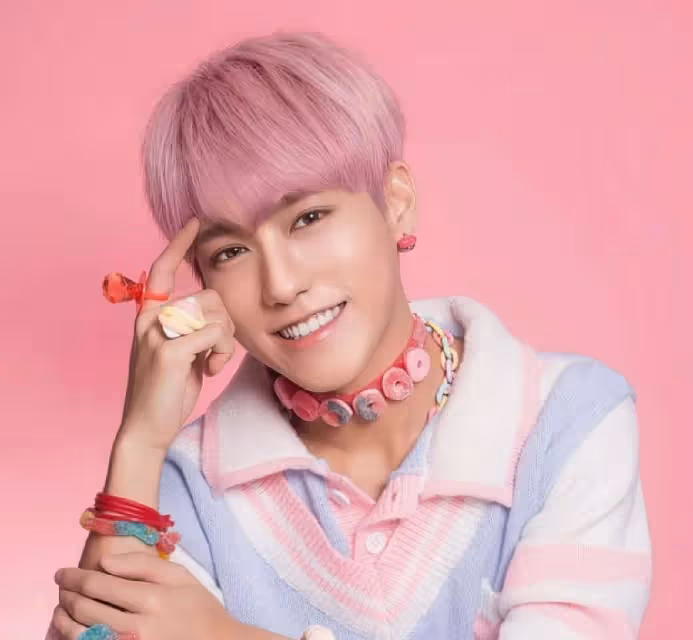 TVB男星文頌男患癌接受化療,頭髮眉毛掉光,陷經濟困難宣布退圈
