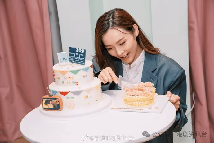李佳芯「解封劇」演回17歲!短髮造型網民贊有戀愛的感覺