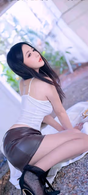 玩轉色彩與風格,你的穿搭,你的態度,盡顯溫婉與浪漫風情