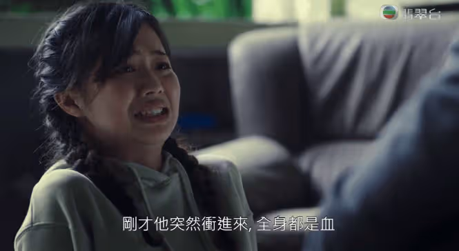 23歲TVB小花再演反叛少女!大曬超短黑裙靚照!獲上萬人點贊