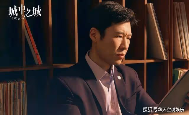 央視力推!籌備6年的金融大劇,王勁松與於和偉上演「計中計」