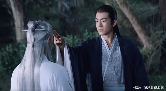 與鳳行:顧成錦的身份揭曉,被天道懲罰的神君,小荷才是他的摯愛