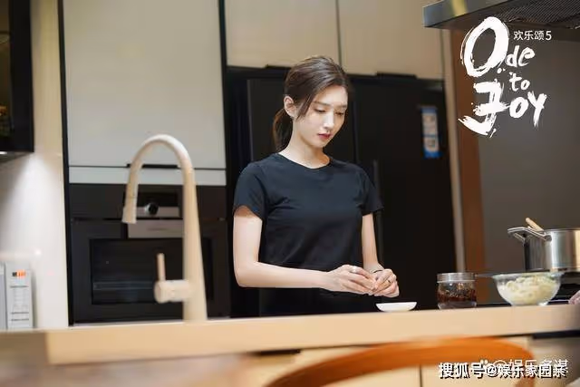 《歡樂頌5》大結局：露西原諒李其行共同撫養小妹，與李勛斷絕父子關係