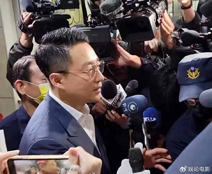 S媽曝汪小菲拖欠大S上億元債務，創業借的，但汪小菲從沒說過此事